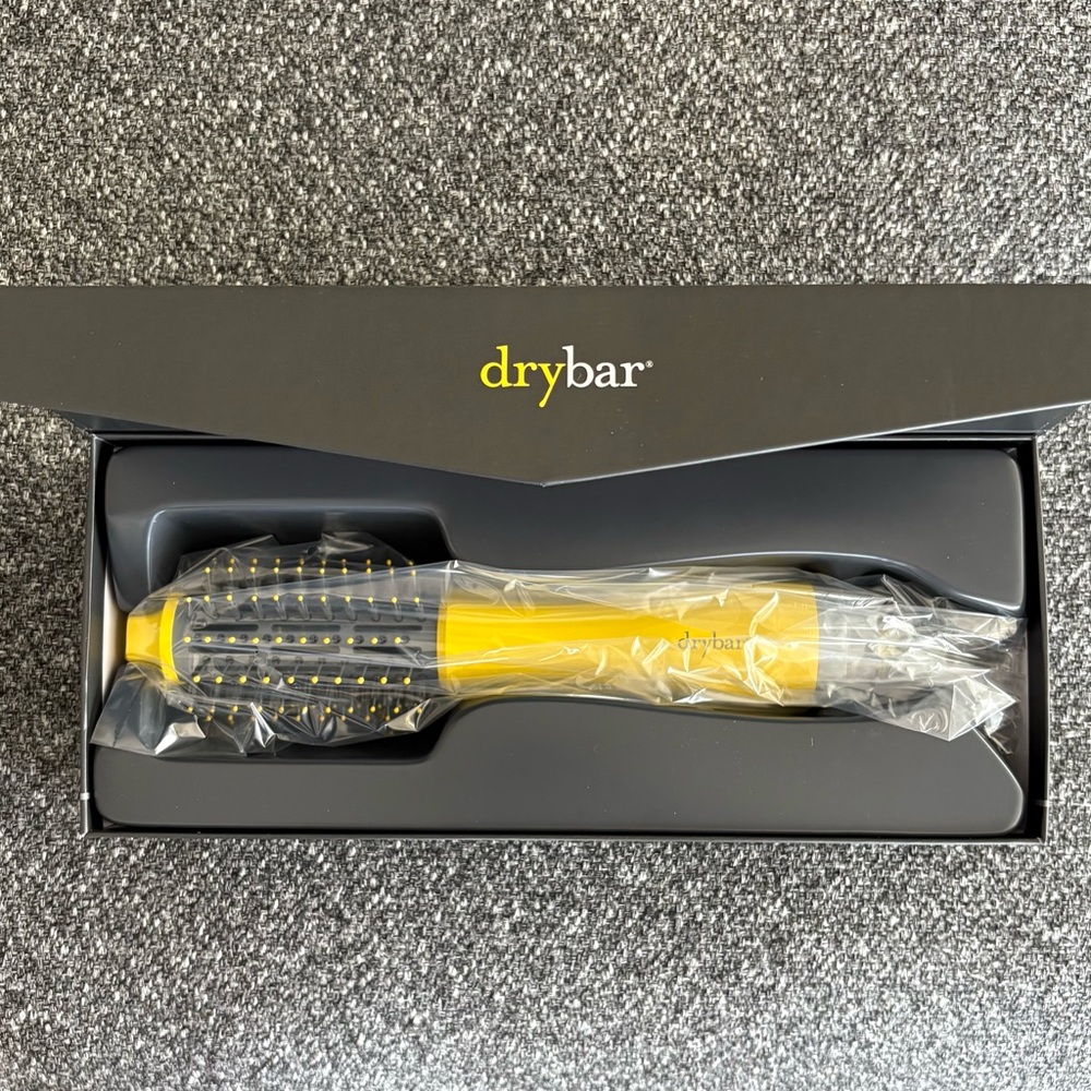 Drybar The Half Shot Yellow Blow-Dryer Brush